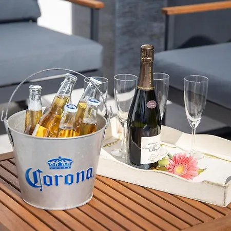 Casilla De Costa Private Pool Luxury By Holidays Villa